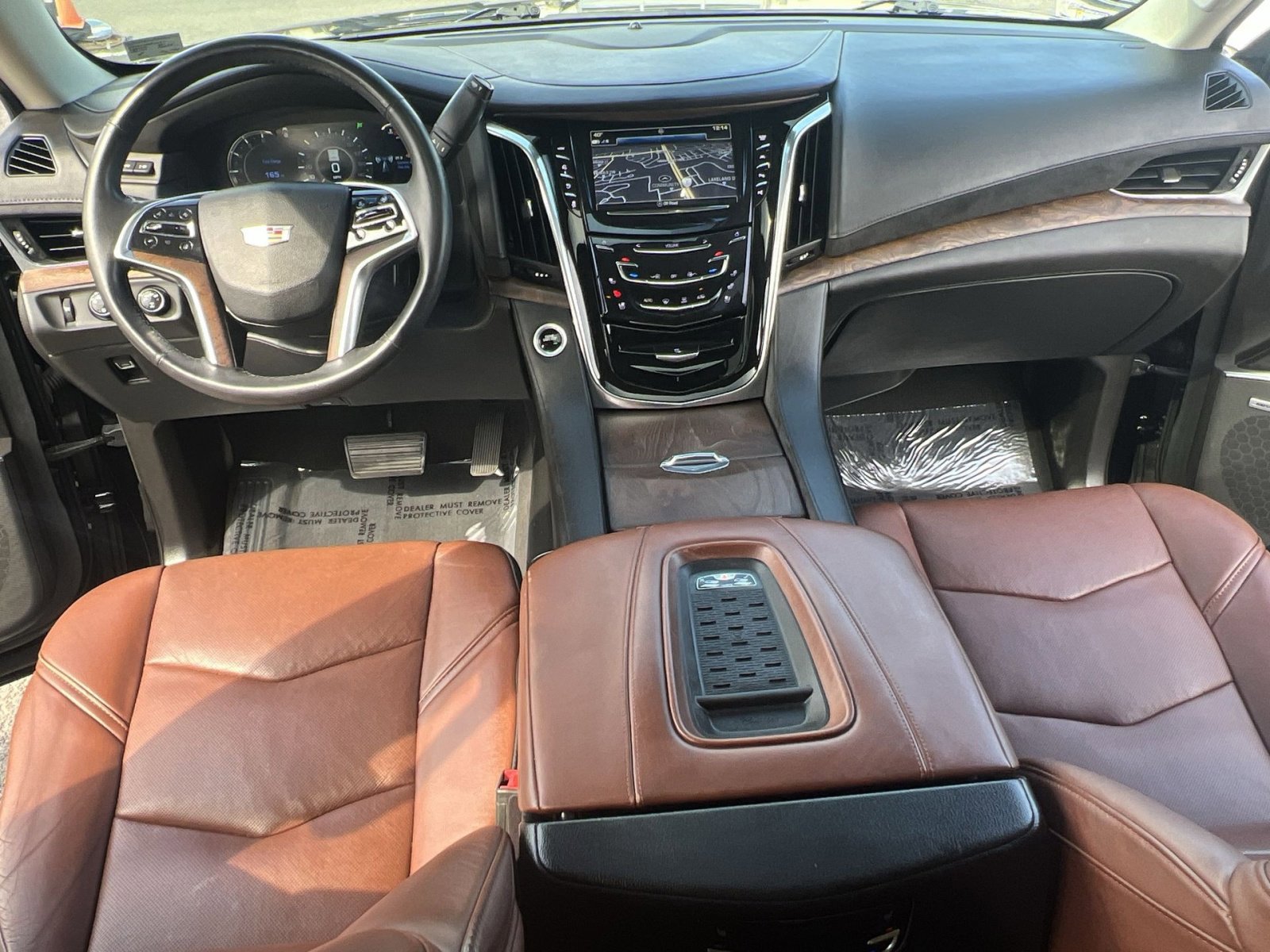 Used 2017 Cadillac Escalade Premium Luxury image 23