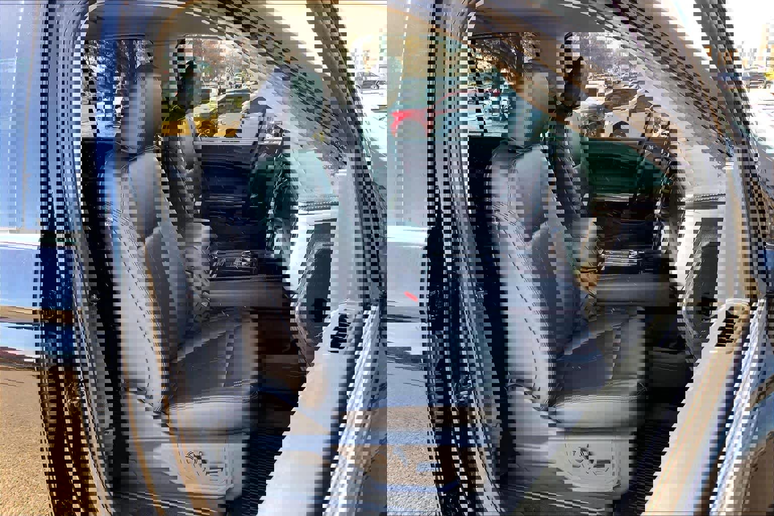 Certified 2022 Ford Expedition Max XLT image 8