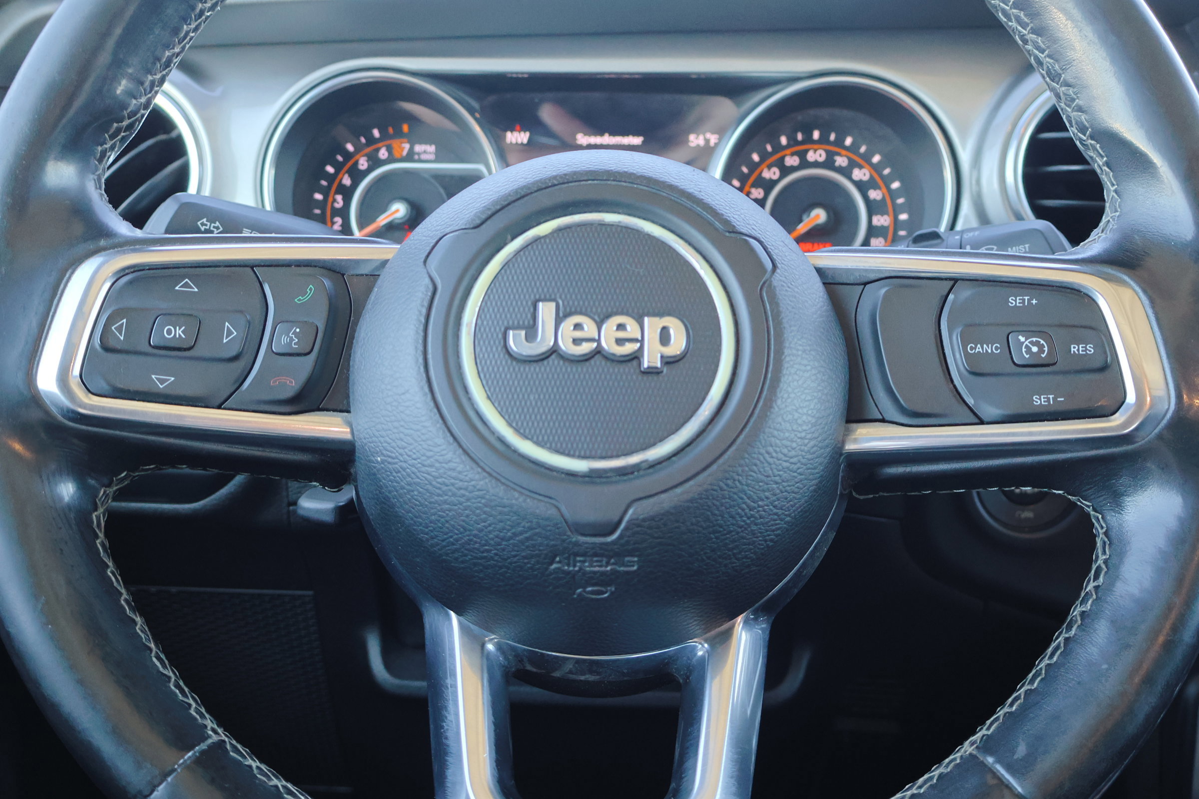Used 2019 Jeep Wrangler Unlimited Sahara image 21