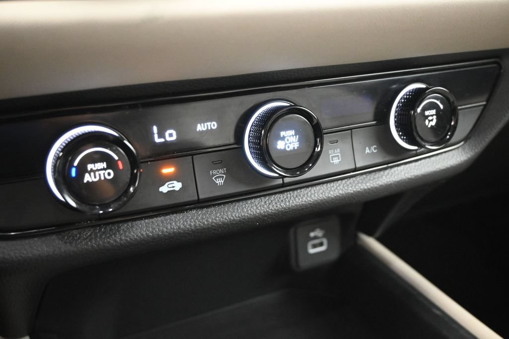 Used 2024 Honda HR-V LX image 15