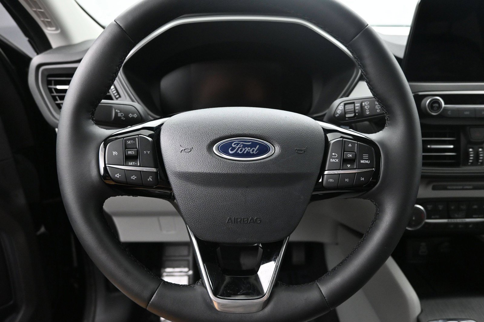 Certified 2024 Ford Escape Active AWD/4WD image 12