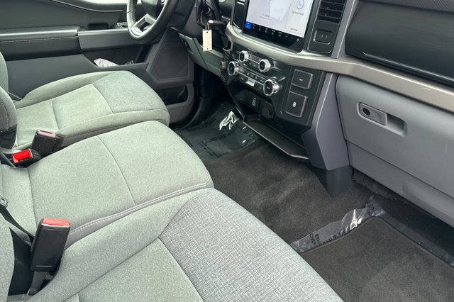 Certified 2025 Ford F150 XLT w/ Equipment Group 301A Standard image 17