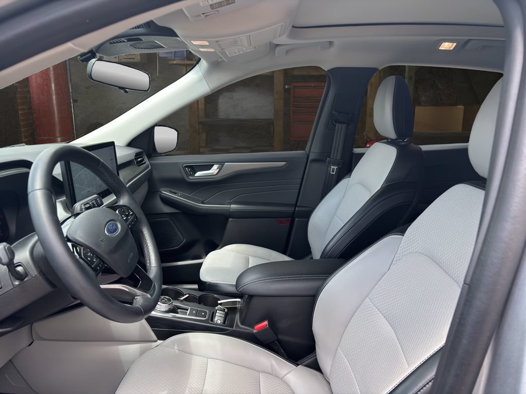 Certified 2023 Ford Escape SE FWD image 19