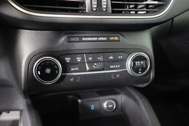 Certified 2020 Ford Escape SE image 48