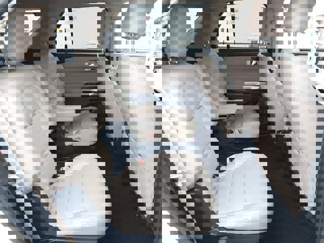 Certified 2021 Ford Explorer XLT w/ Equipment Group 202A image 24