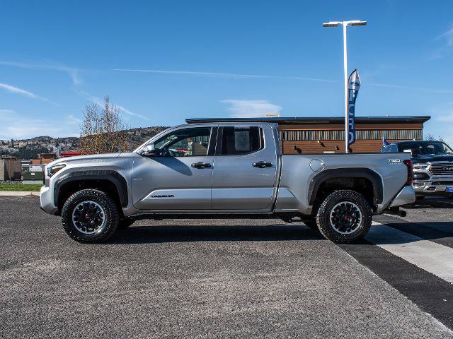 Used 2024 Toyota Tacoma TRD Off-Road AWD/4WD image 9