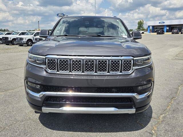 Used 2022 Jeep Grand Wagoneer Series I AWD/4WD image 2