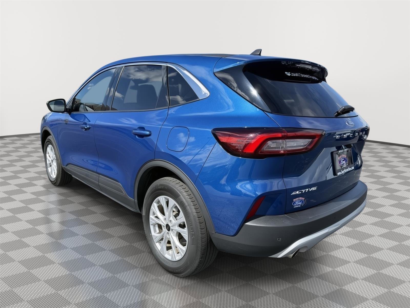 Certified 2023 Ford Escape Active w/ Tech Pack #1 image 3