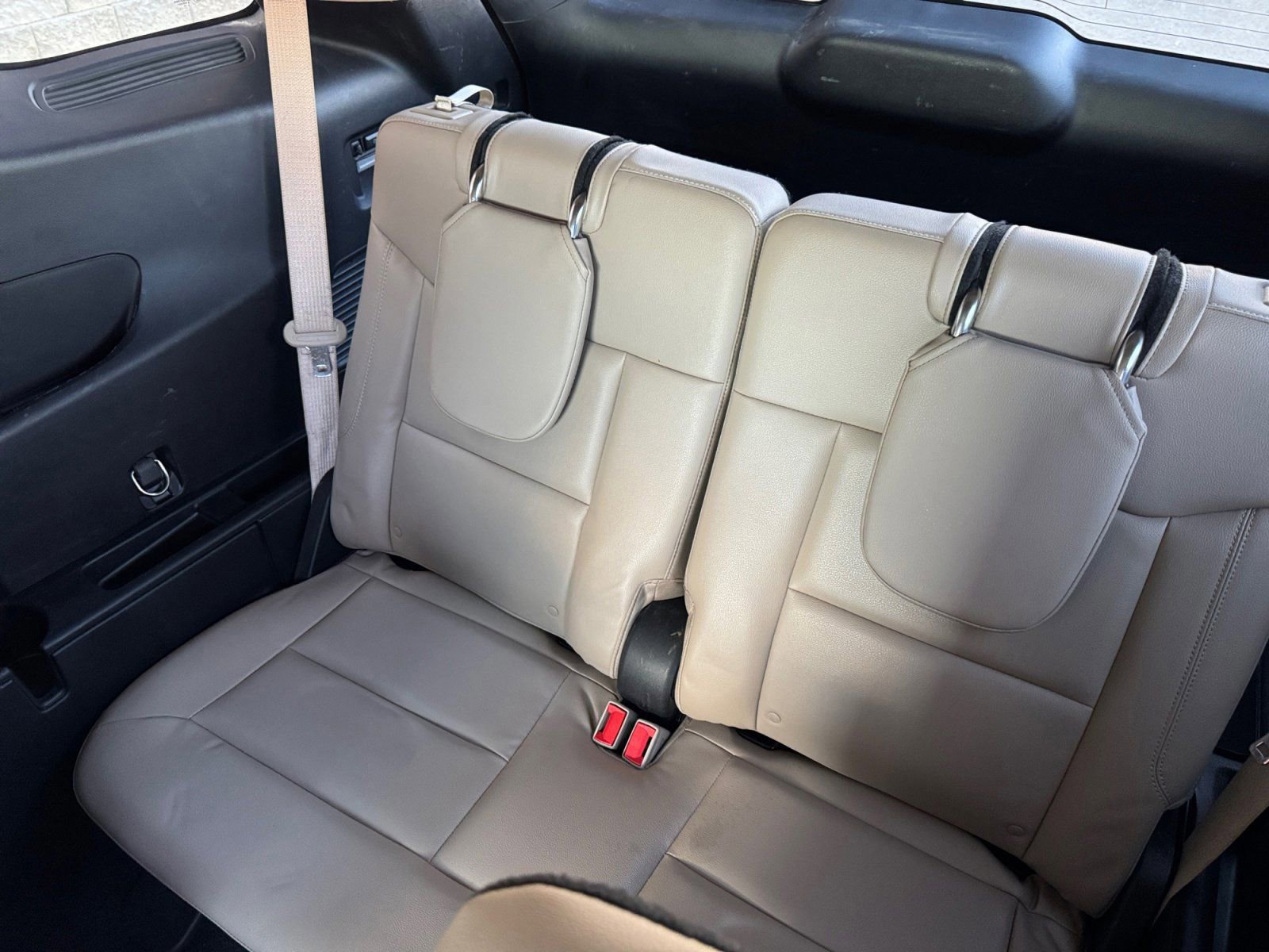 Certified 2021 Ford Explorer Limited w/ Equipment Group 301A image 17