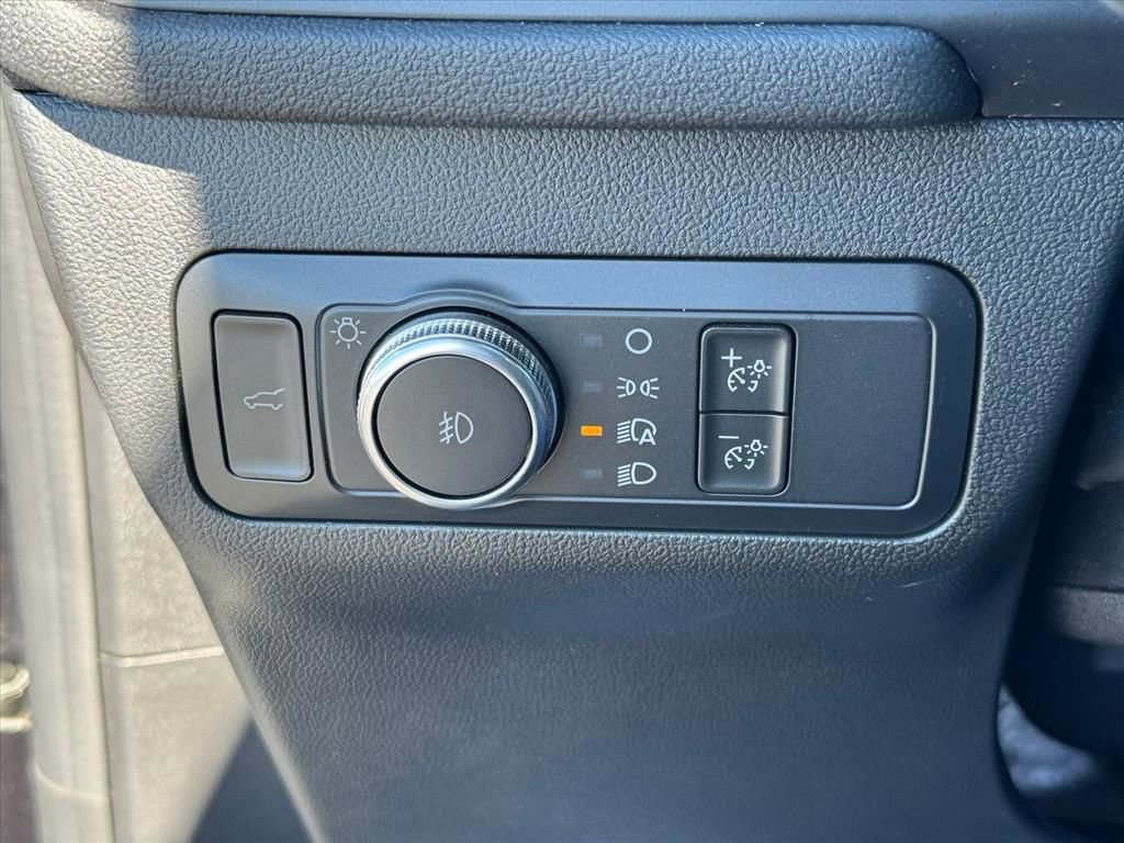 Certified 2022 Ford Escape SEL image 22