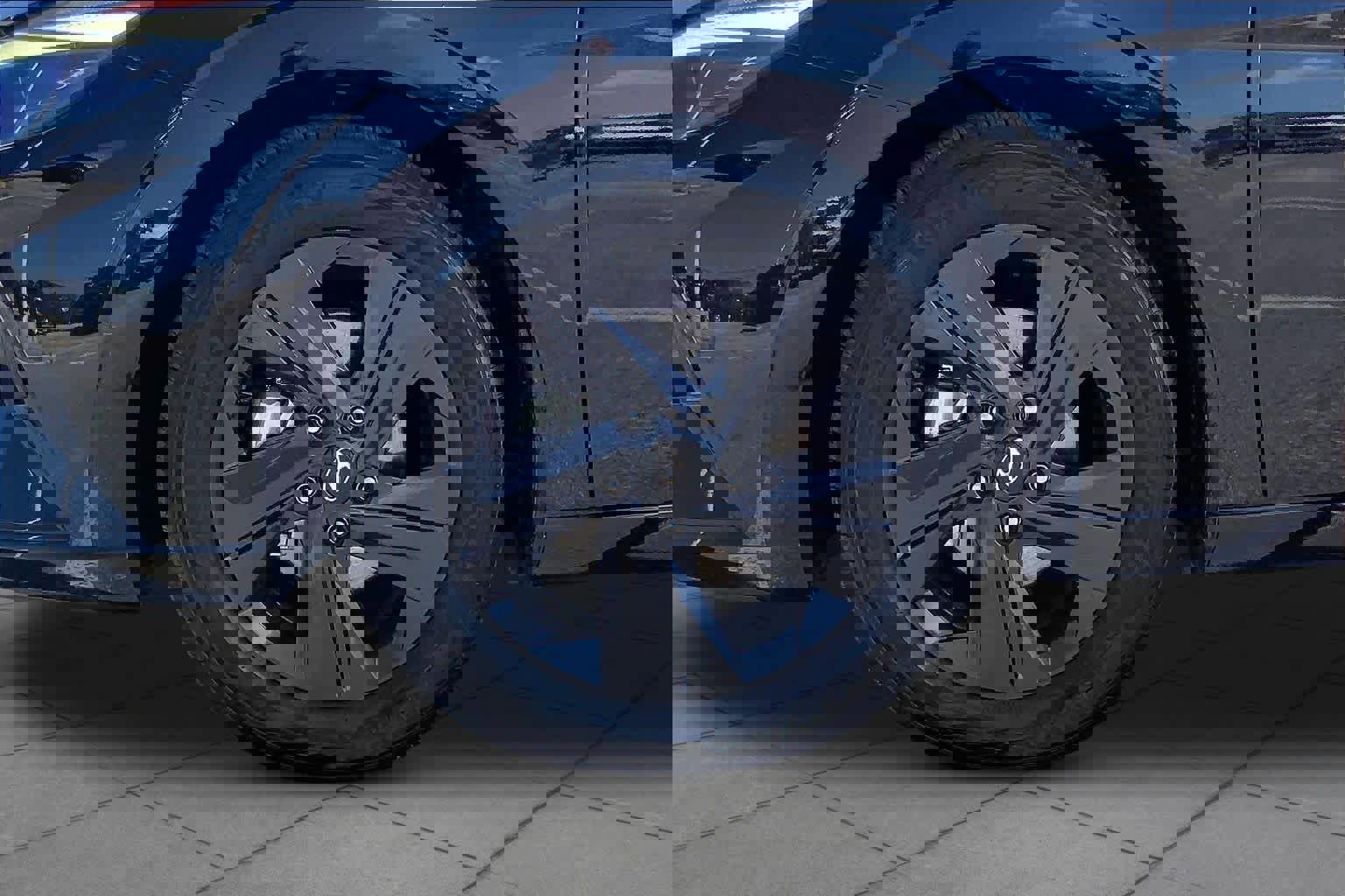 Used 2022 Hyundai Elantra SEL image 12