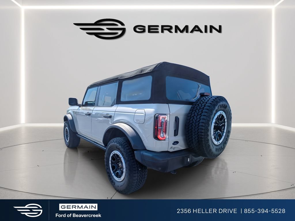 Certified 2025 Ford Bronco Badlands w/ Sasquatch Package AWD/4WD image 4