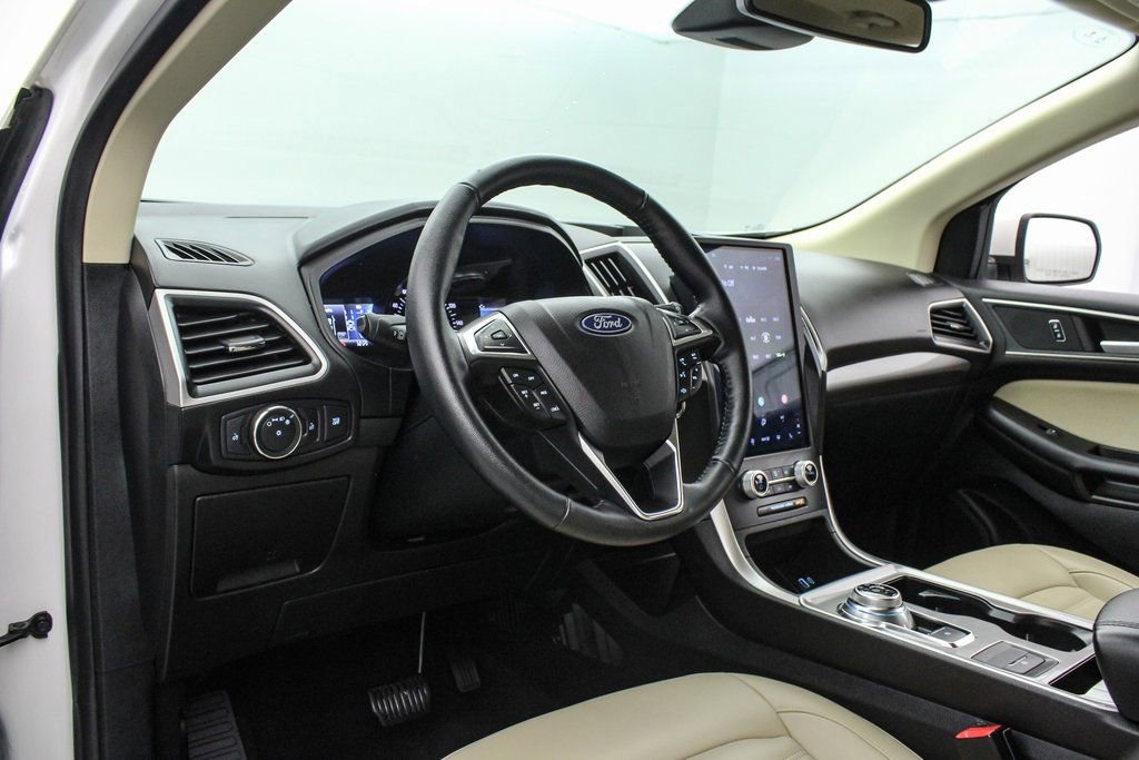 Certified 2023 Ford Edge SEL image 12
