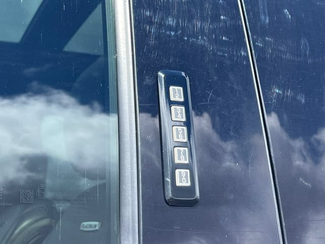 Certified 2022 Ford F250 Platinum w/ Tremor Off-Road Package AWD/4WD image 11