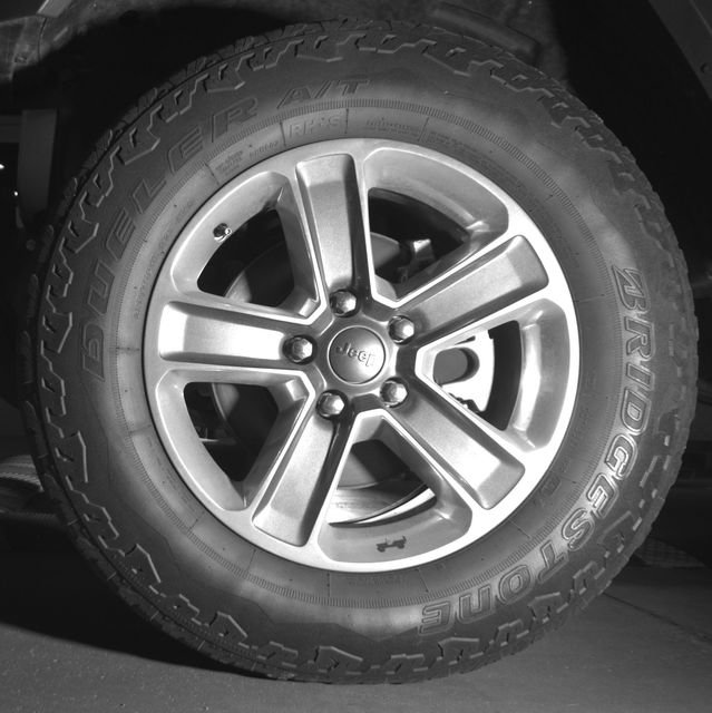 Used 2020 Jeep Wrangler Unlimited Sahara AWD/4WD image 18