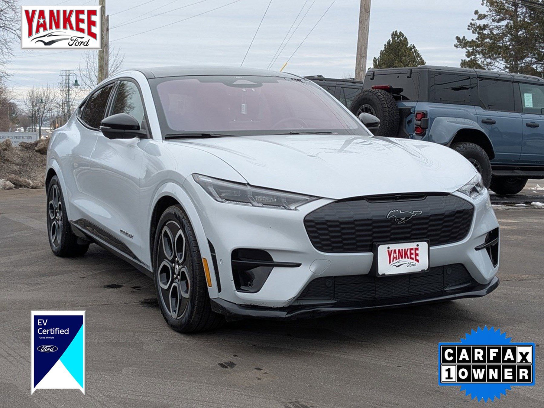 Certified 2022 Ford Mustang Mach-E GT image 7