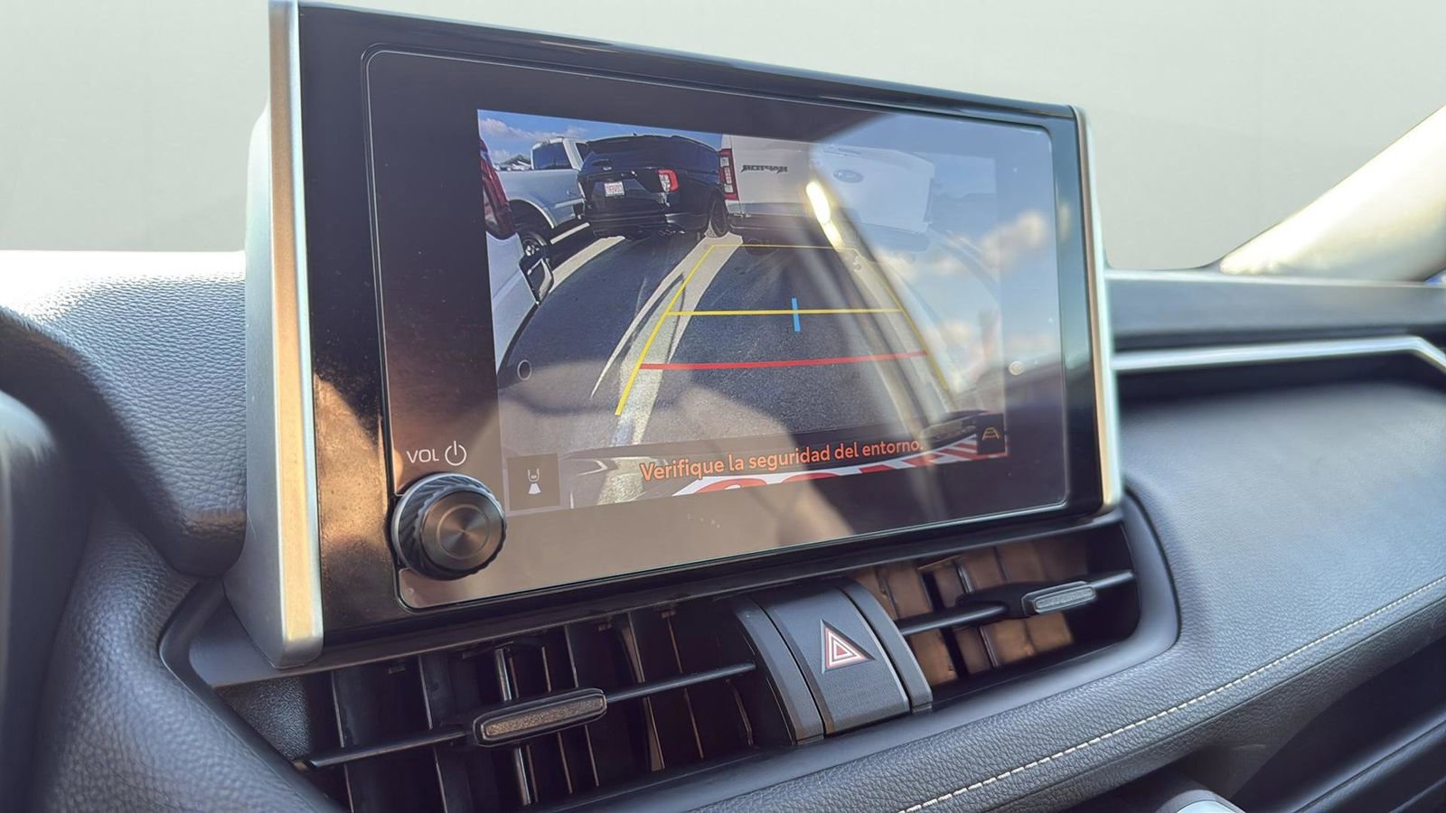 Used 2024 Toyota RAV4 LE image 19