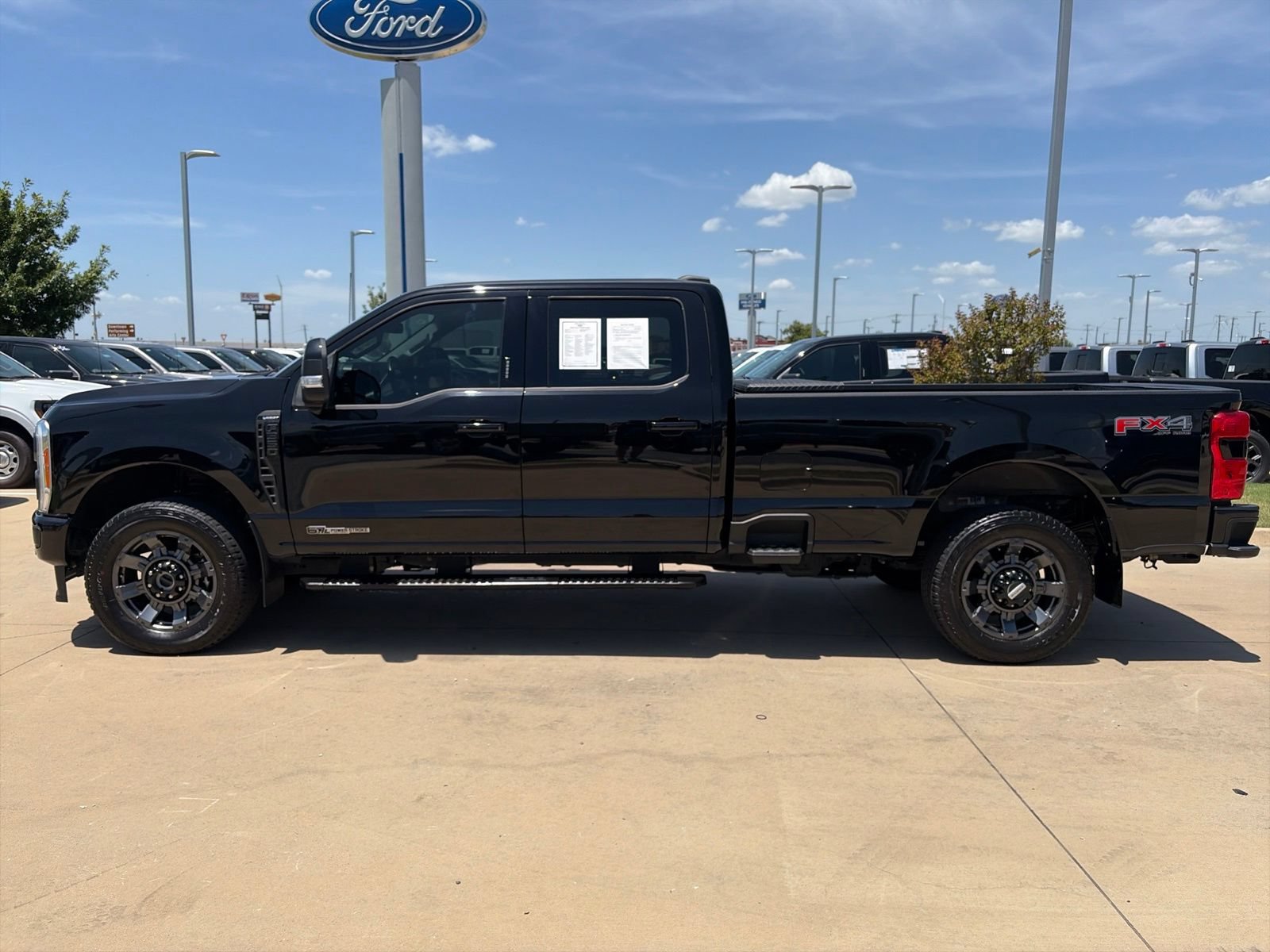 Certified 2023 Ford F350 Lariat w/ Lariat Ultimate Package AWD/4WD image 2