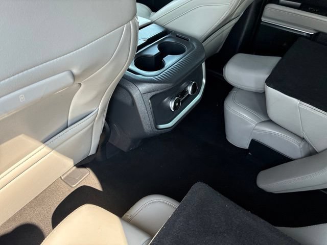 Certified 2025 Ford Expedition Active AWD/4WD image 79