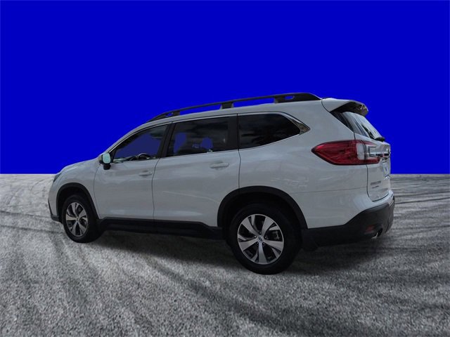 Used 2025 Subaru Ascent Premium image 3