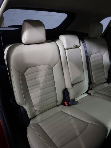Certified 2023 Ford Edge SEL w/ Convenience Package AWD/4WD image 10