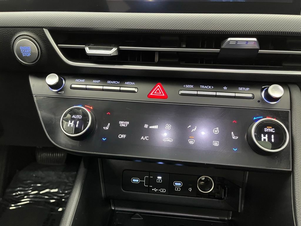 Used 2024 Hyundai Sonata Limited image 14