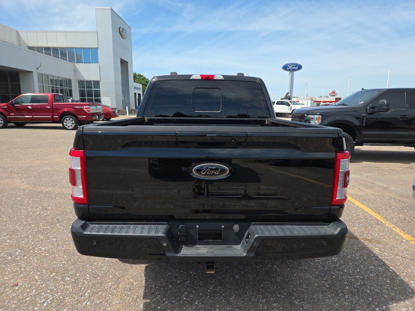 Certified 2023 Ford F150 Lariat w/ Equipment Group 502A High AWD/4WD image 4
