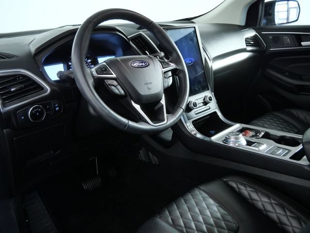 Certified 2023 Ford Edge Titanium w/ Equipment Group 301A AWD/4WD image 16