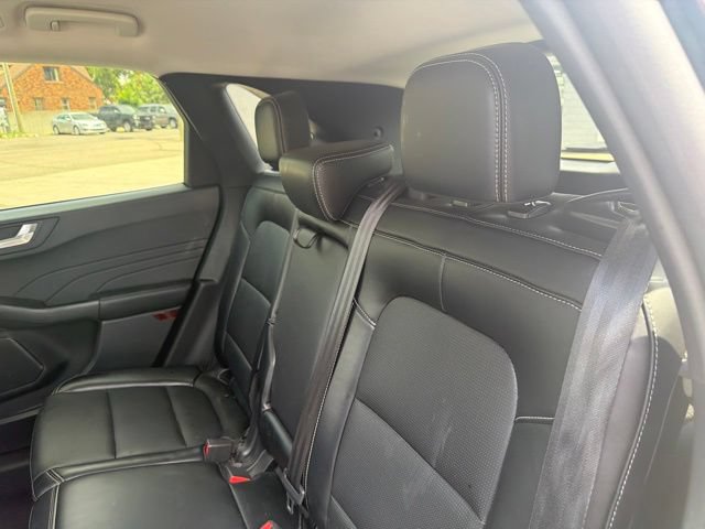 Certified 2025 Ford Escape Platinum AWD/4WD image 13