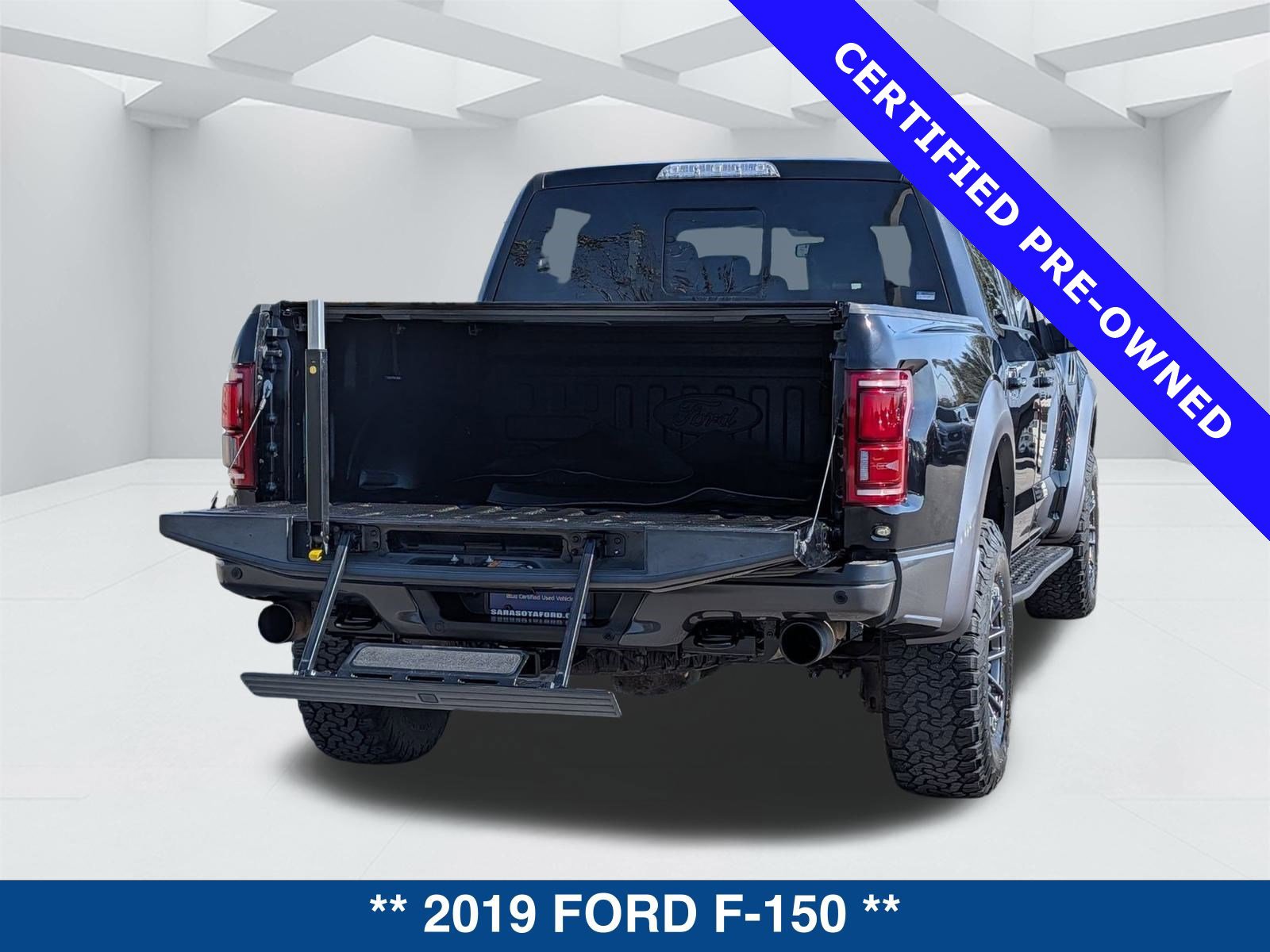 Certified 2019 Ford F150 Raptor w/ Equipment Group 802A Luxury image 13