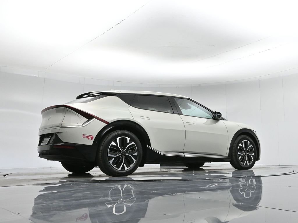 Used 2022 Kia EV6 Wind w/ Wind Technology Package image 51