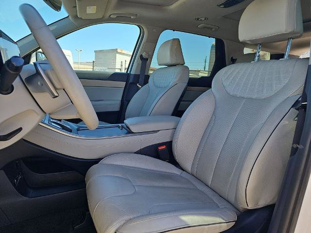 Used 2024 Hyundai Palisade Limited FWD image 15