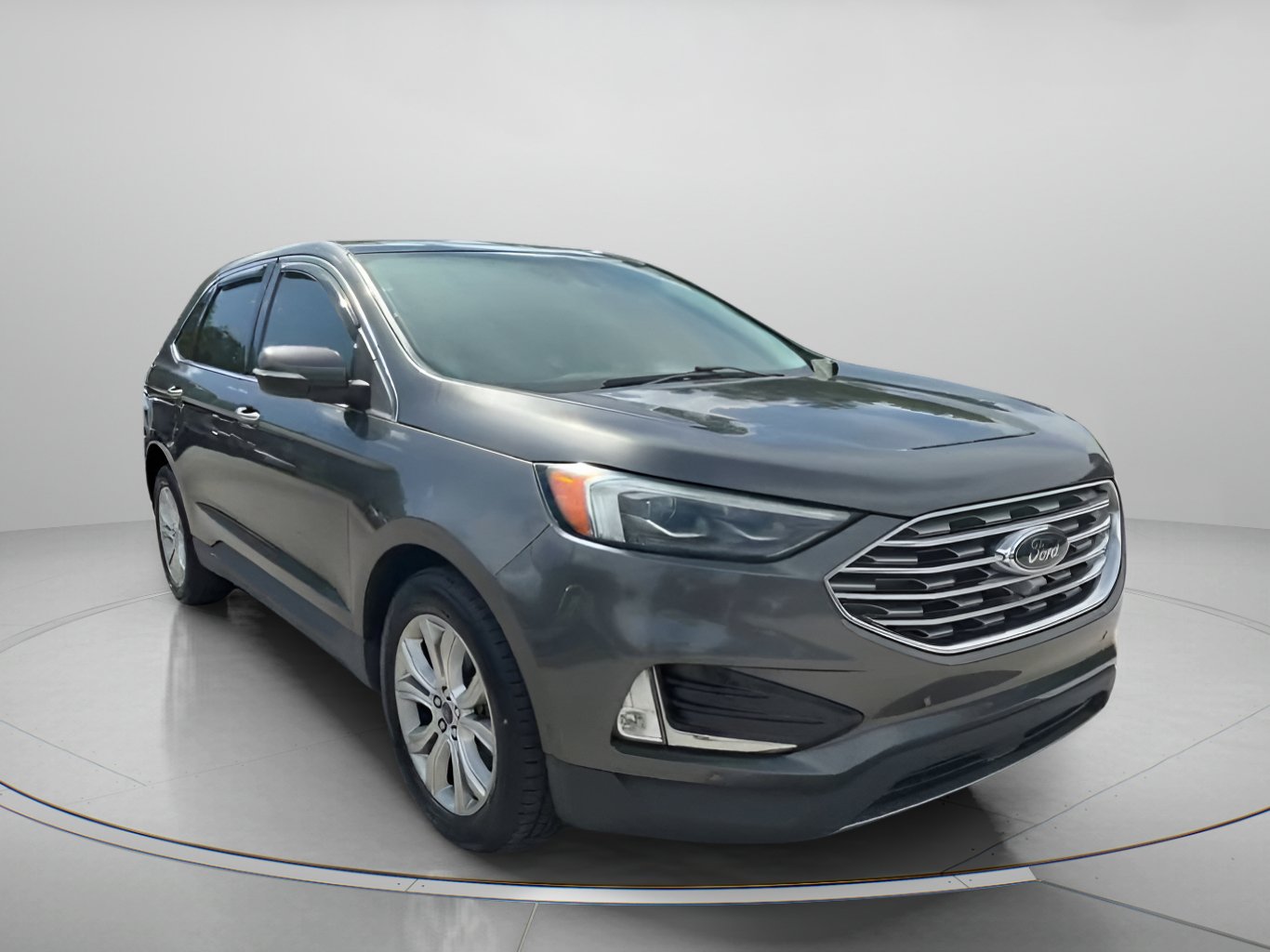 Certified 2019 Ford Edge Titanium w/ Equipment Group 301A FWD image 5