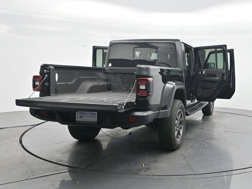 Used 2023 Jeep Gladiator Overland w/ Popular Equipment Package AWD/4WD image 43