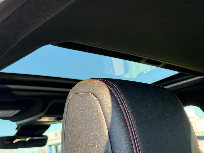 Used 2023 Nissan Frontier PRO-4X w/ Pro-4X Premium Package image 11