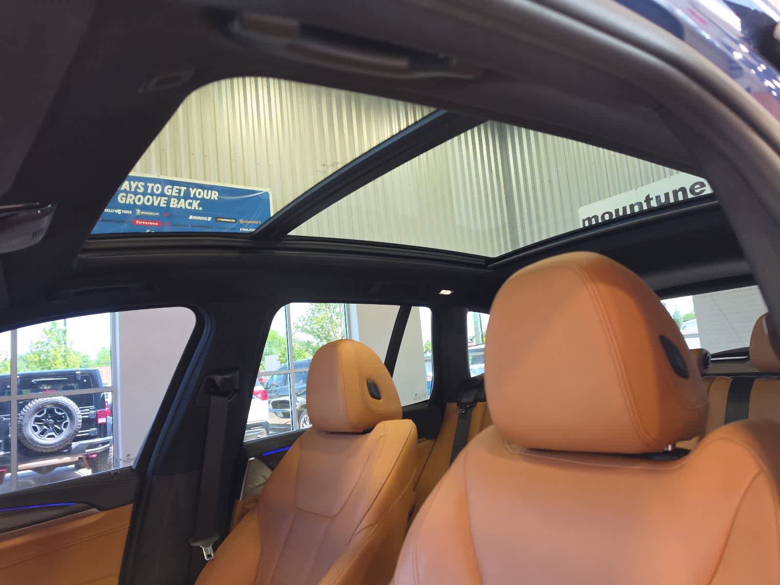 Used 2021 BMW X3 M40i w/ Executive Package AWD/4WD image 15