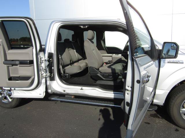 Certified 2018 Ford F150 XLT w/ Equipment Group 302A Luxury AWD/4WD image 13