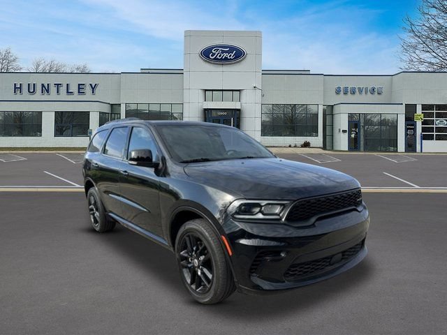 Used 2024 Dodge Durango GT AWD/4WD image 3