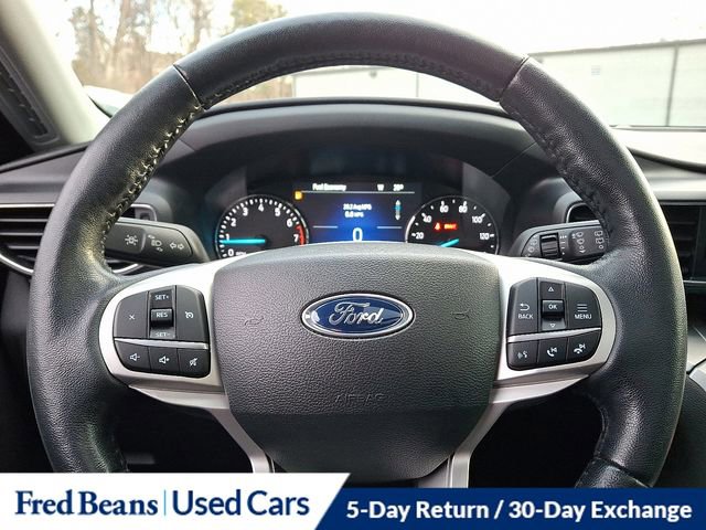 Certified 2022 Ford Explorer XLT w/ Equipment Group 202A image 22