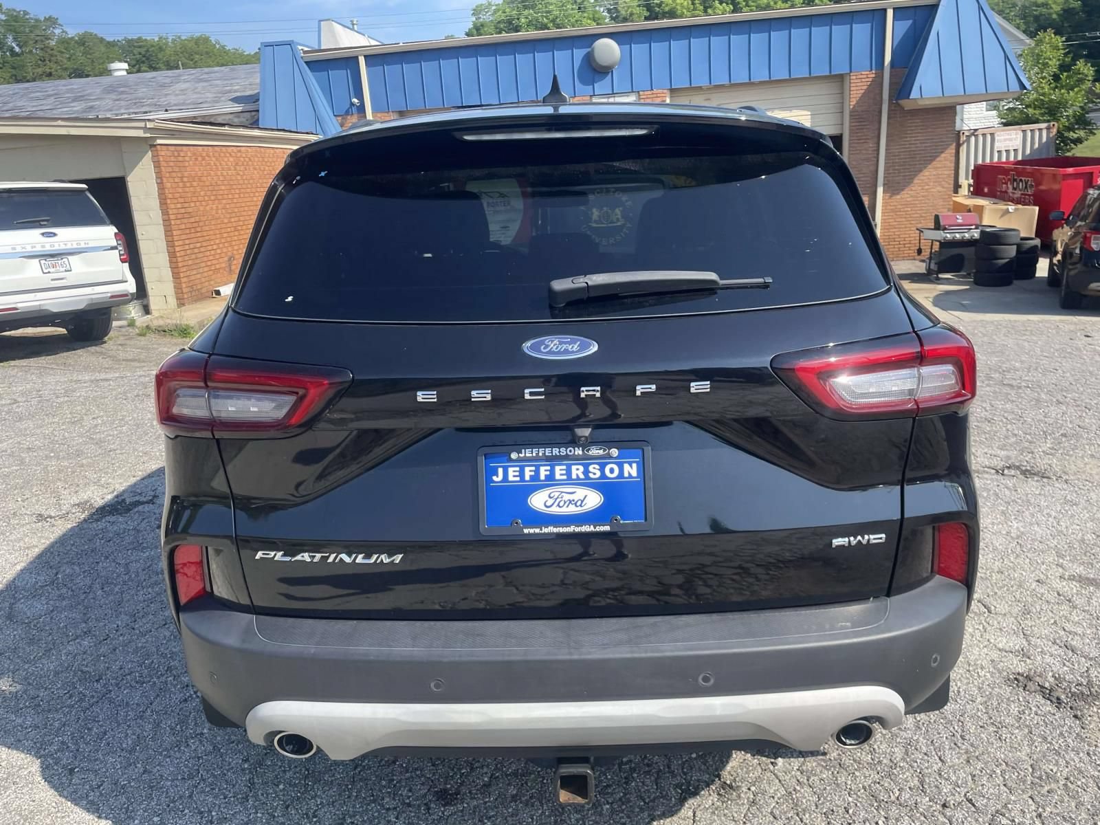 Certified 2023 Ford Escape Platinum AWD/4WD image 4