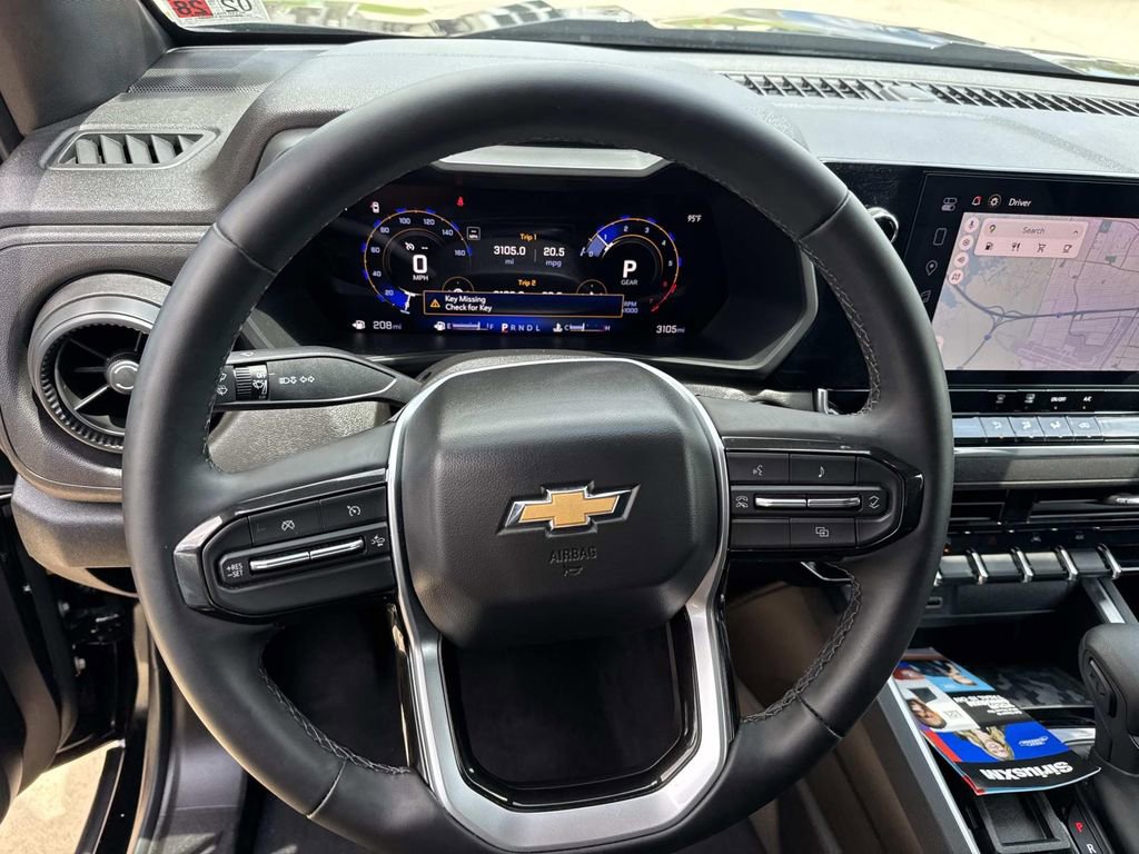 Used 2026 Chevrolet Colorado W/T w/ Advanced Trailering Package RWD image 25