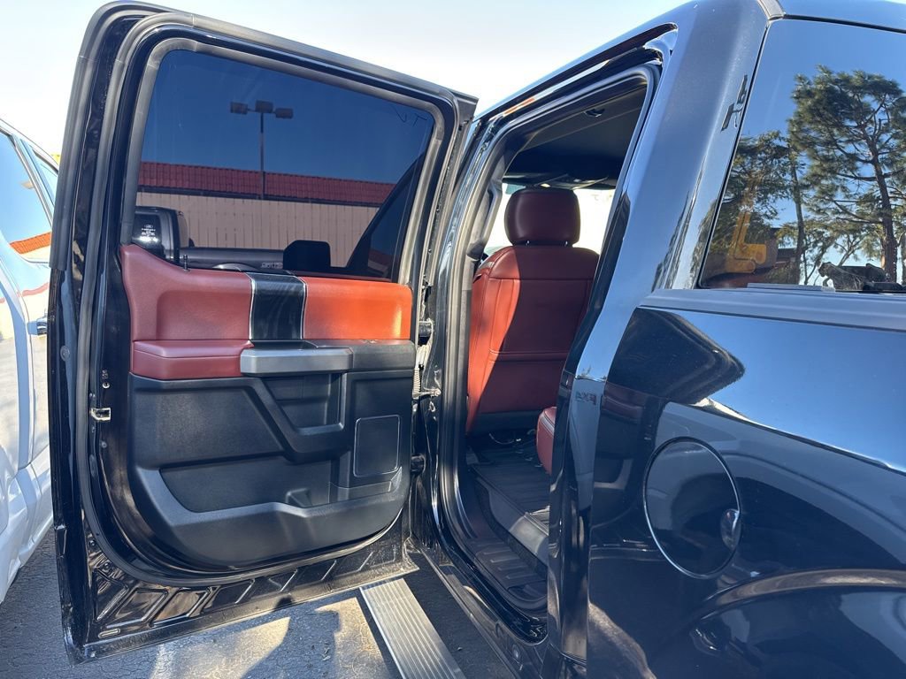 Certified 2018 Ford F150 Platinum w/ Equipment Group 701A Luxury image 15