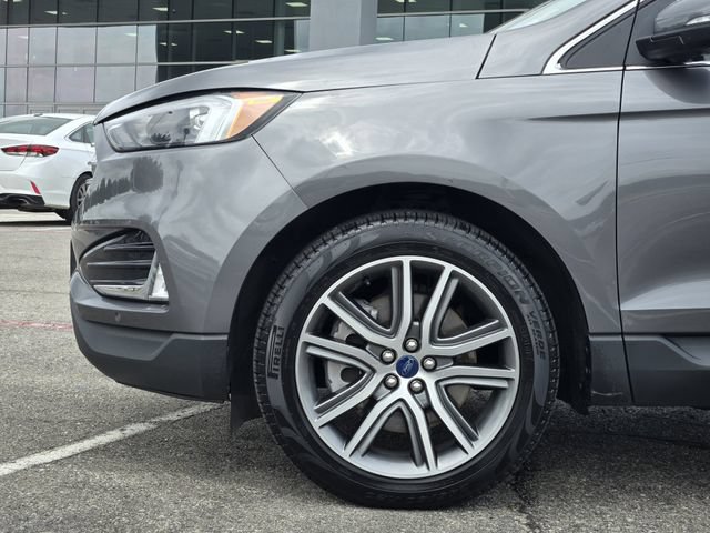 Certified 2022 Ford Edge Titanium AWD/4WD image 9