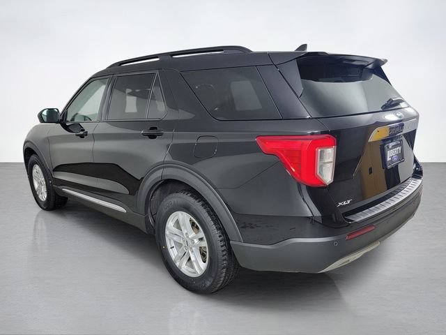 Certified 2023 Ford Explorer XLT w/ Equipment Group 202A AWD/4WD image 5