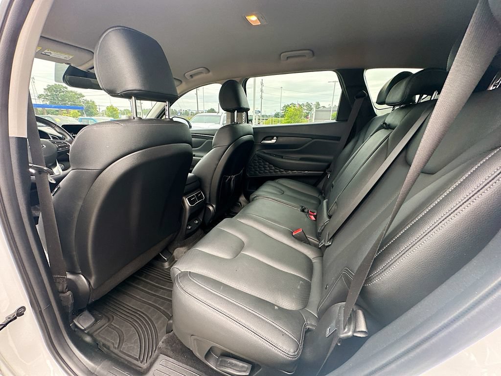 Used 2023 Hyundai Santa Fe SEL FWD image 4