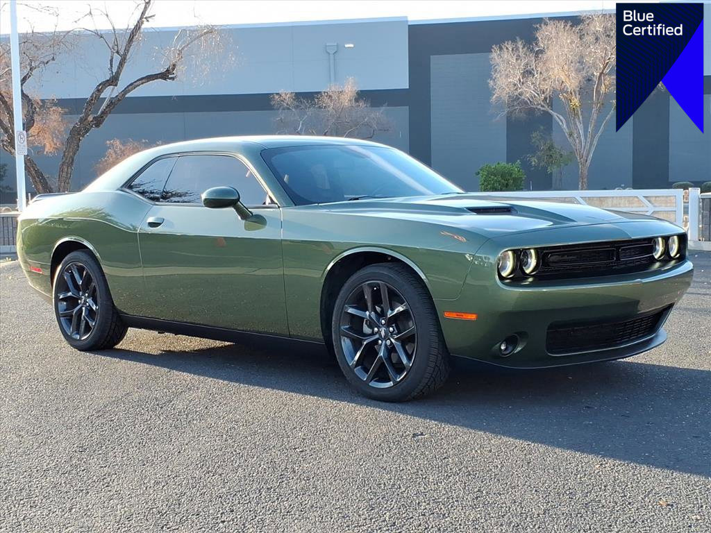 Used 2022 Dodge Challenger SXT w/ Blacktop Package image 1
