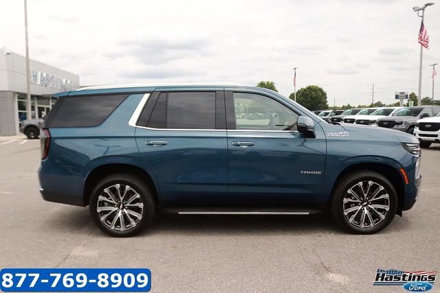 Used 2026 Chevrolet Tahoe High Country w/ Sun And Tow Package AWD/4WD image 4