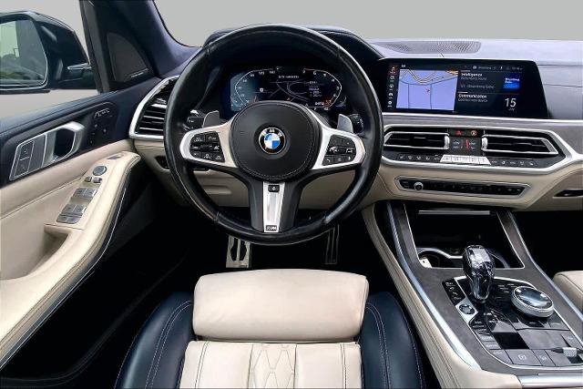 Used 2021 BMW X7 M50i w/ Dynamic Handling Package AWD/4WD image 6