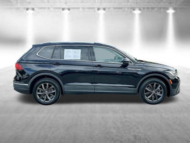 Used 2022 Volkswagen Tiguan SE FWD image 4