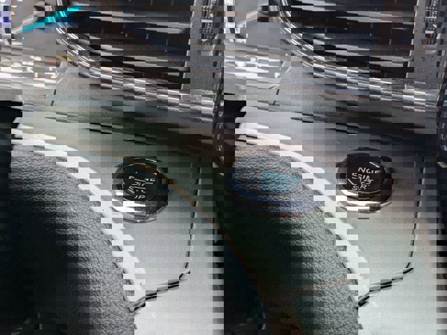 Certified 2022 Ford Explorer XLT w/ Equipment Group 202A image 25